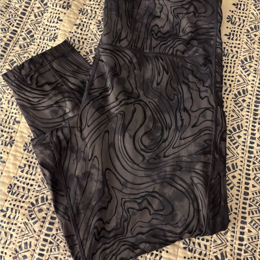 Athleta Ultimate Stash Pocket 7/8 Tight - 2X